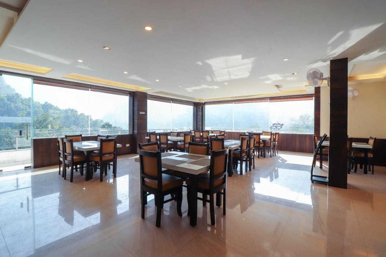 Capital O 76444 Hotel Hill-Top Inn Narendra Nagar Kültér fotó