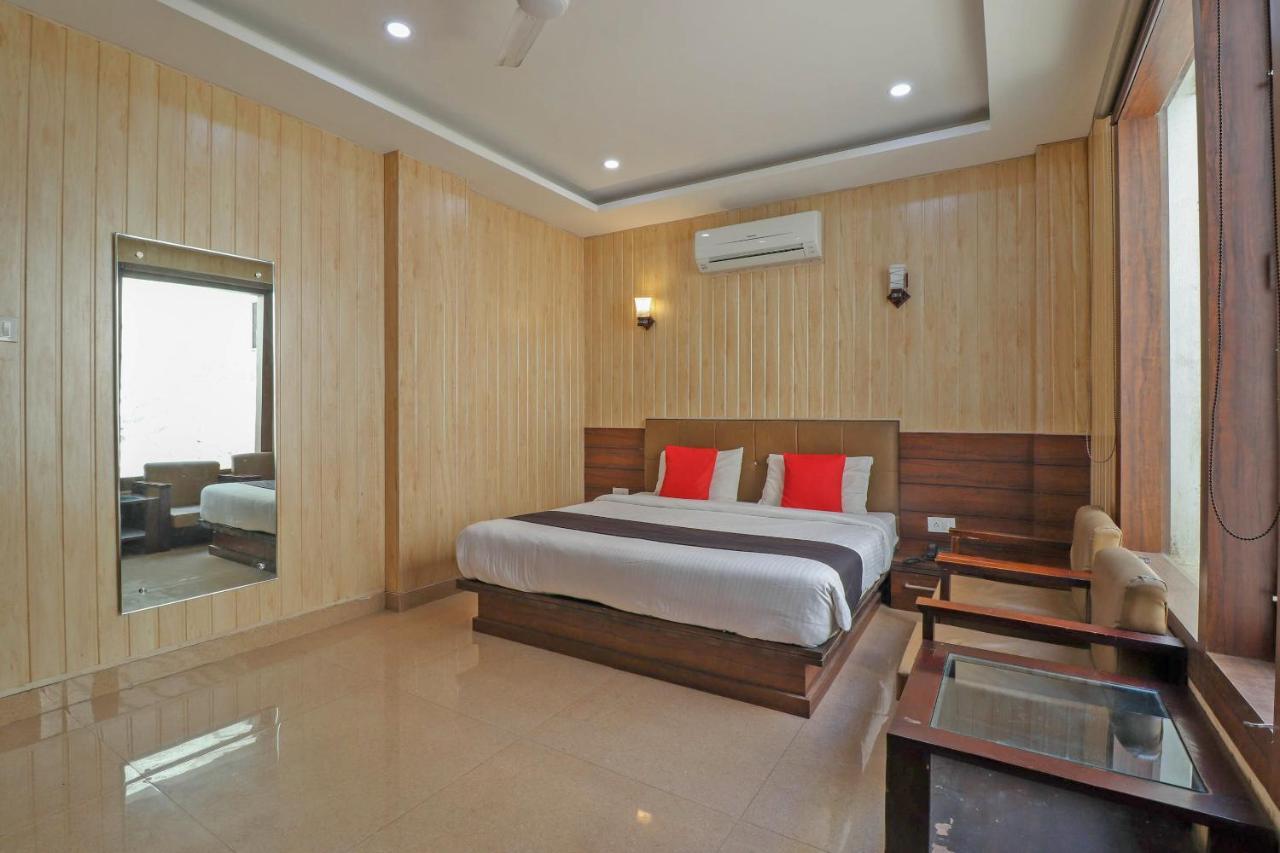 Capital O 76444 Hotel Hill-Top Inn Narendra Nagar Kültér fotó
